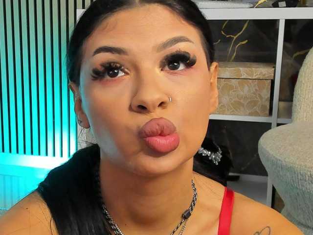 SpicyLeila live cam on BongaCams