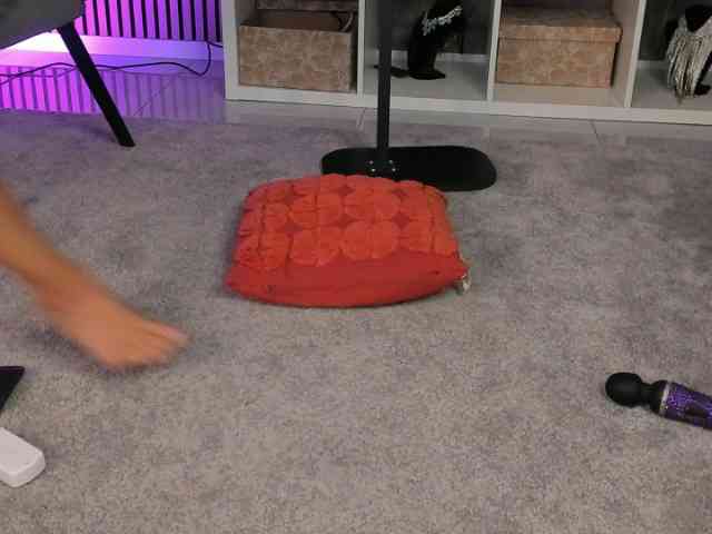 SpicyLeila webcam