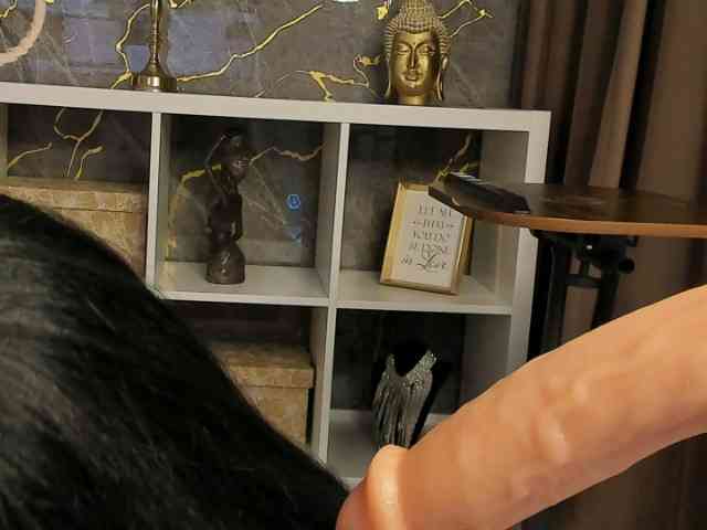 SpicyLeila webcam