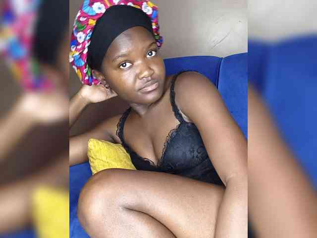 Sexxychocolates webcam