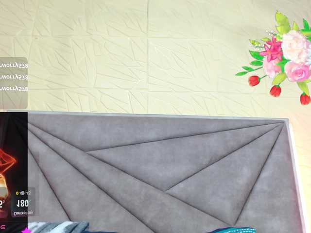 esmeralda-oikos live cam on BongaCams