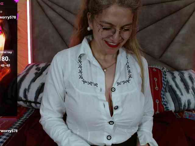 esmeralda-oikos webcam
