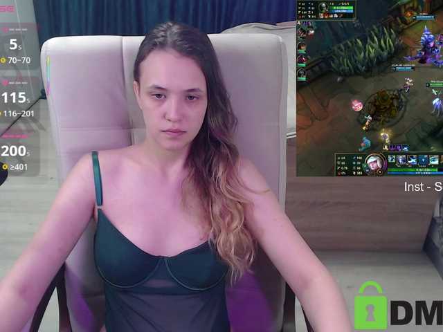 SorelleNoir live cam on BongaCams