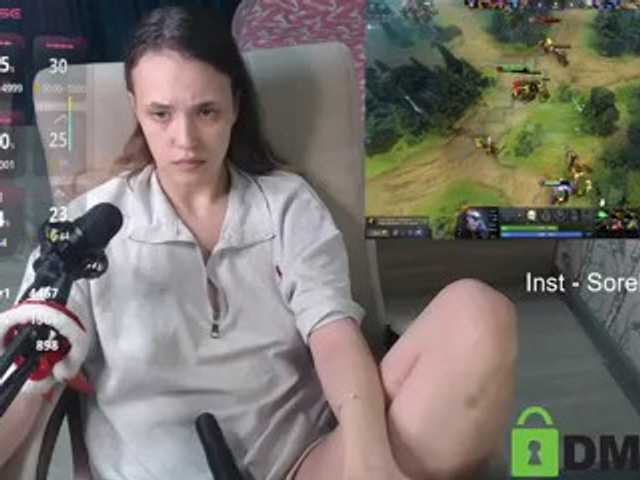 SorelleNoir live cam on BongaCams
