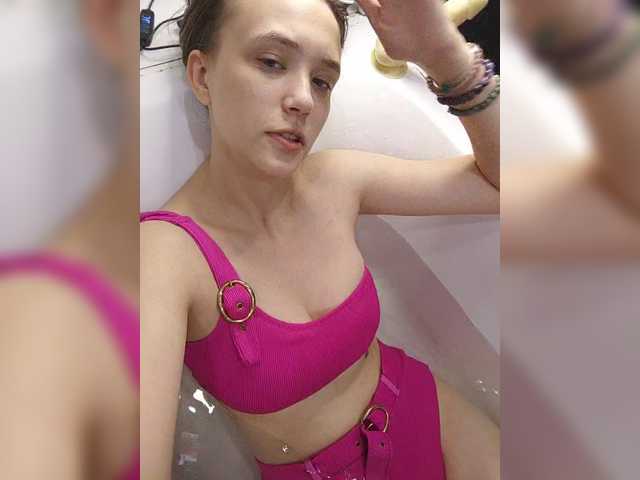 SorelleNoir live cam on BongaCams