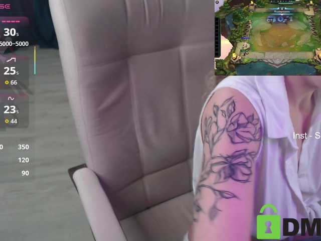 SorelleNoir live cam on BongaCams