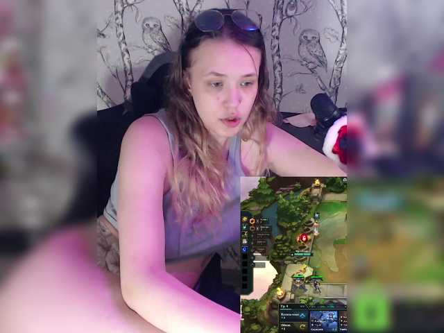 SorelleNoir live cam on BongaCams
