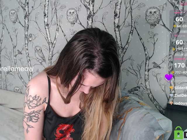 SorelleNoir live cam preview