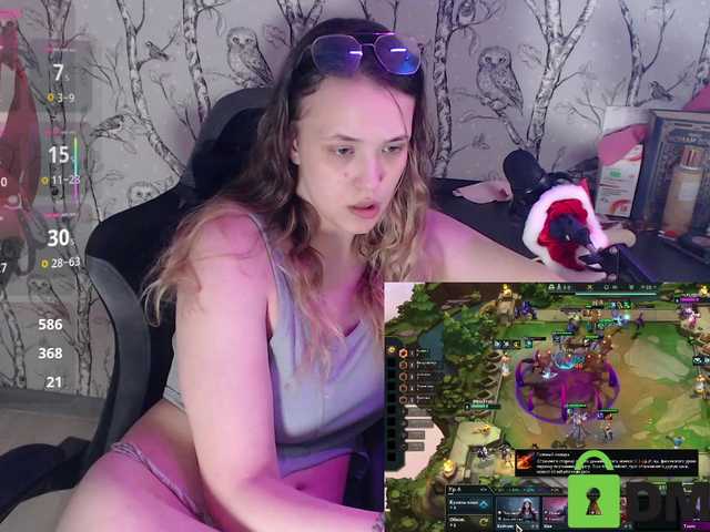 SorelleNoir live cam on BongaCams