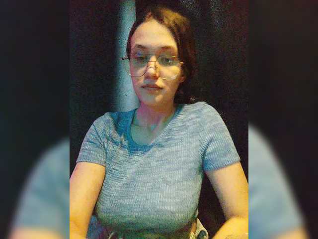 SorelleNoir live cam on BongaCams