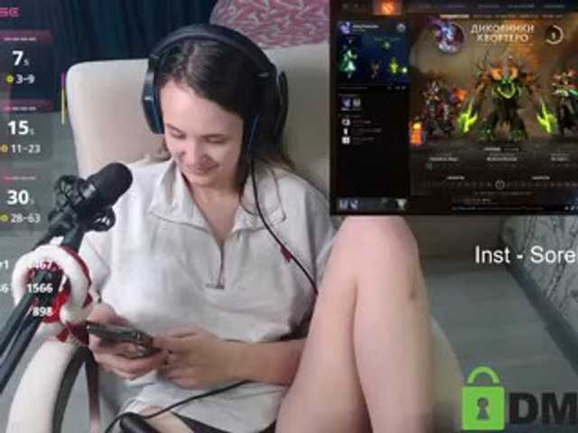 SorelleNoir live cam on BongaCams