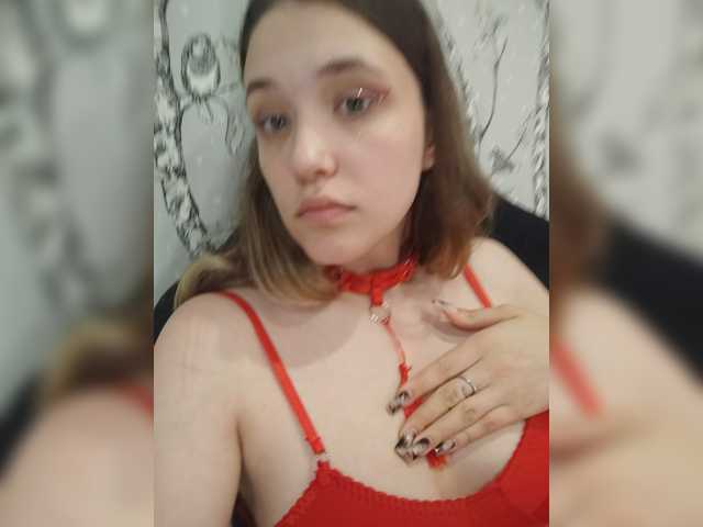SorelleNoir live cam on BongaCams