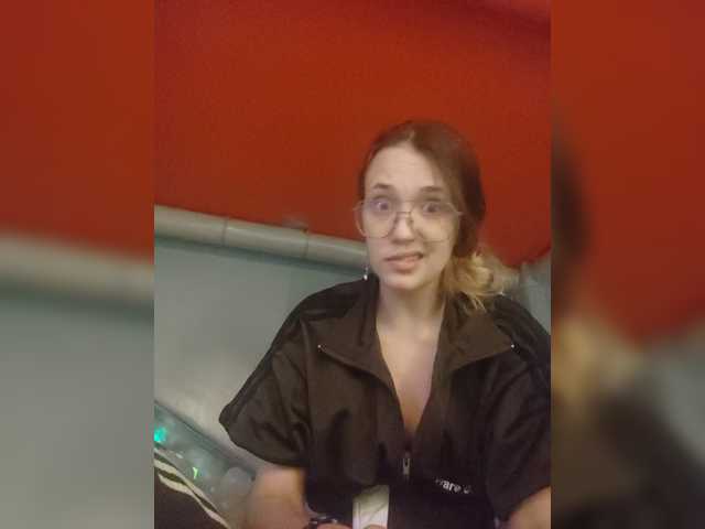 SorelleNoir live cam on BongaCams