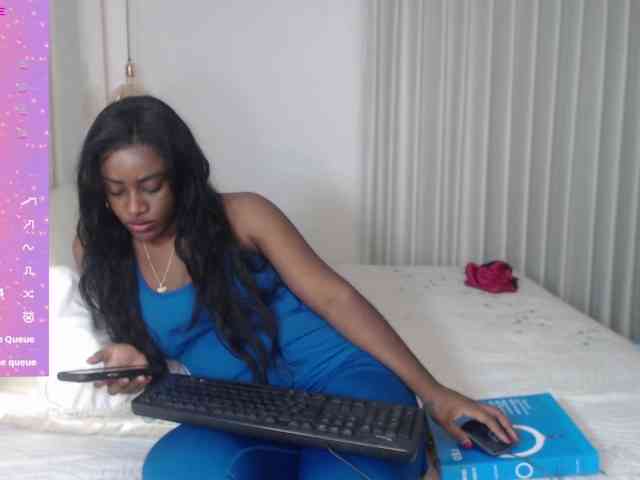 ZayaGold webcam