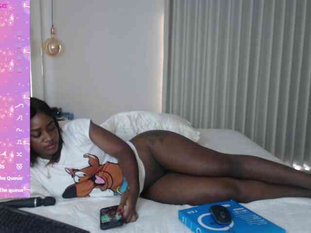 ZayaGold webcam