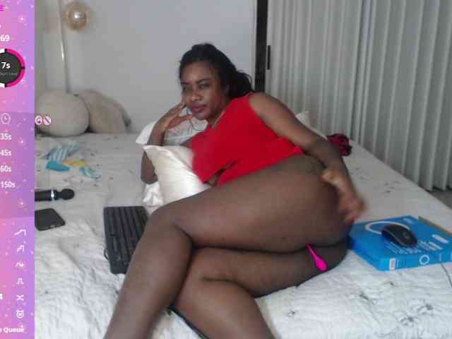 ZayaGold webcam
