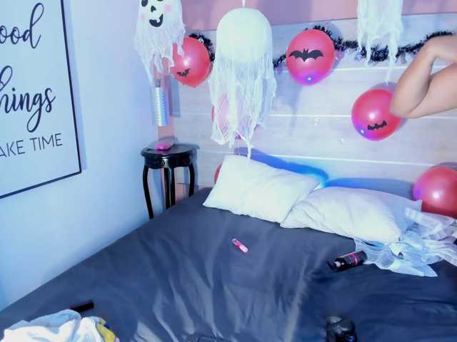 Anny-lewis live cam on BongaCams