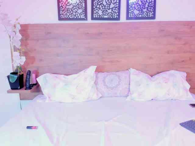 Anny-lewis webcam