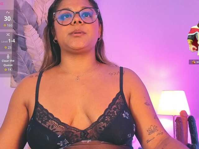 chelseea-bluey live cam on BongaCams