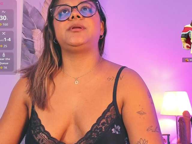 chelseea-bluey live cam on BongaCams