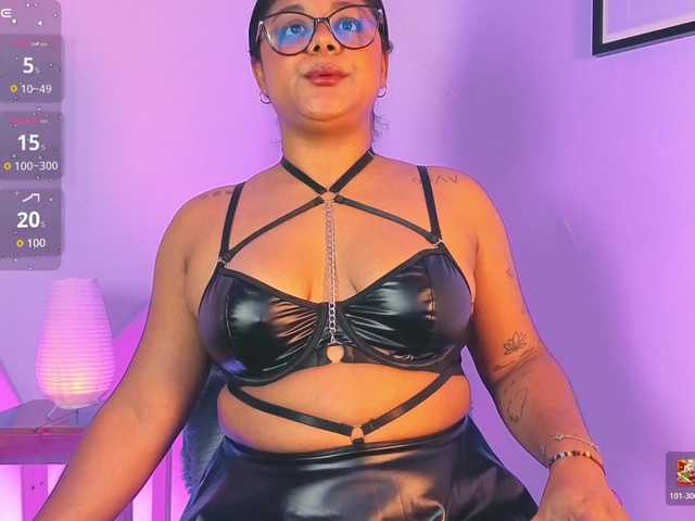 chelseea-bluey live cam on BongaCams