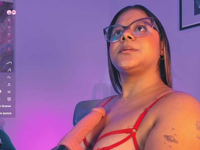 chelseea-bluey live cam on BongaCams