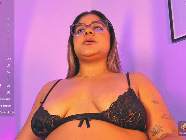 chelseea-bluey live cam on BongaCams