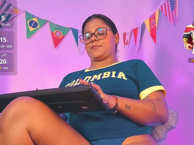chelseea-bluey live cam on BongaCams