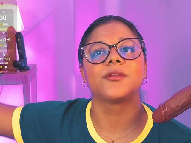 chelseea-bluey live cam on BongaCams