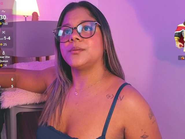 chelseea-bluey live cam on BongaCams