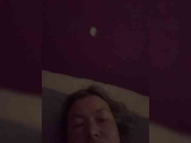 Gelia88 webcam