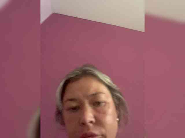 Gelia88 webcam