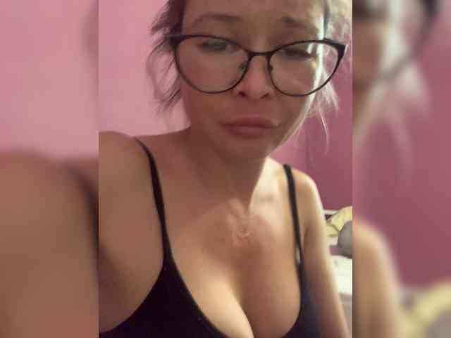 Gelia88 webcam