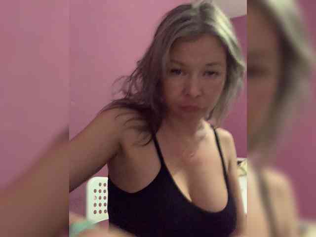 Gelia88 webcam