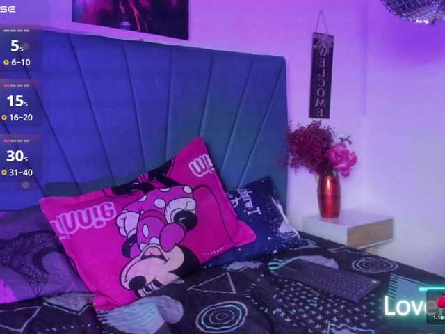 Ivyy-wish live cam on BongaCams