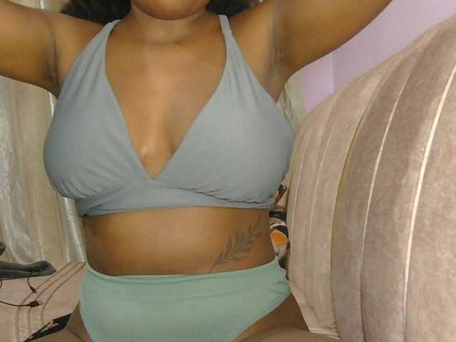 naughtygirll