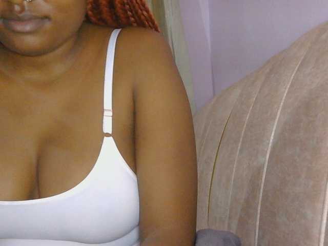 naughtygirll