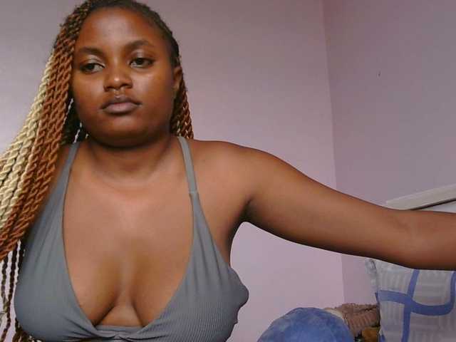 naughtygirll