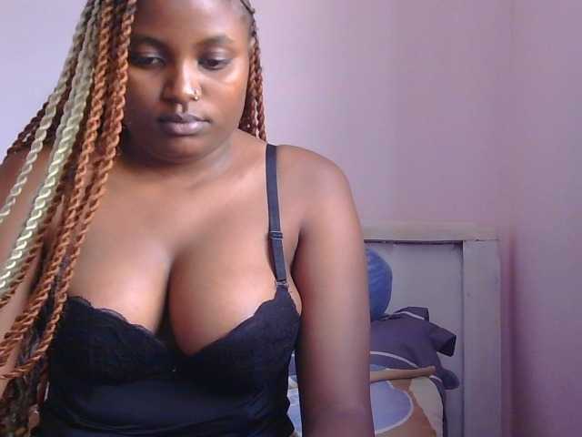 naughtygirll