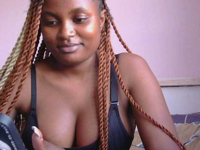 naughtygirll