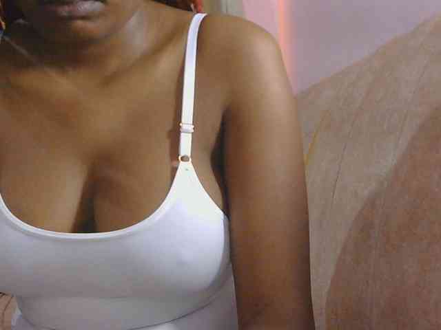 naughtygirll
