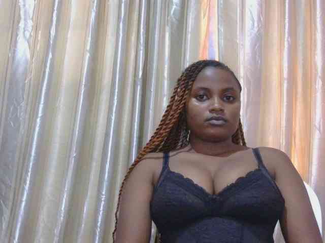 naughtygirll