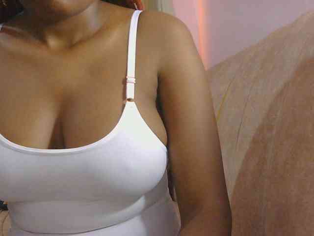 naughtygirll