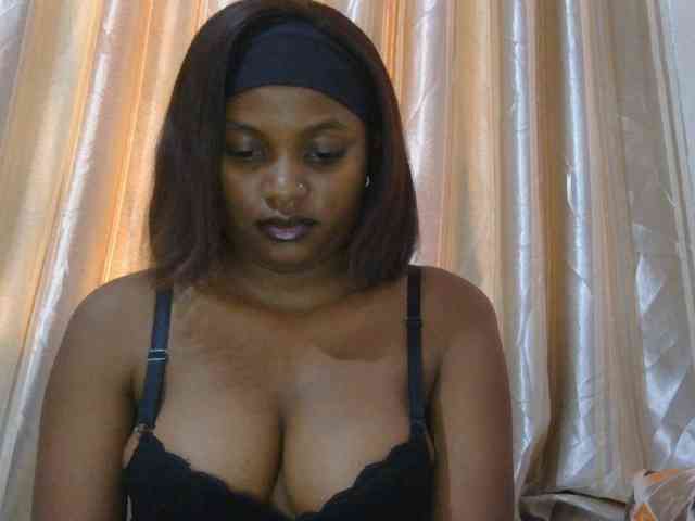 naughtygirll