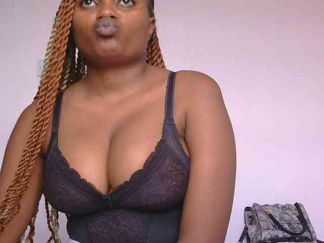 naughtygirll