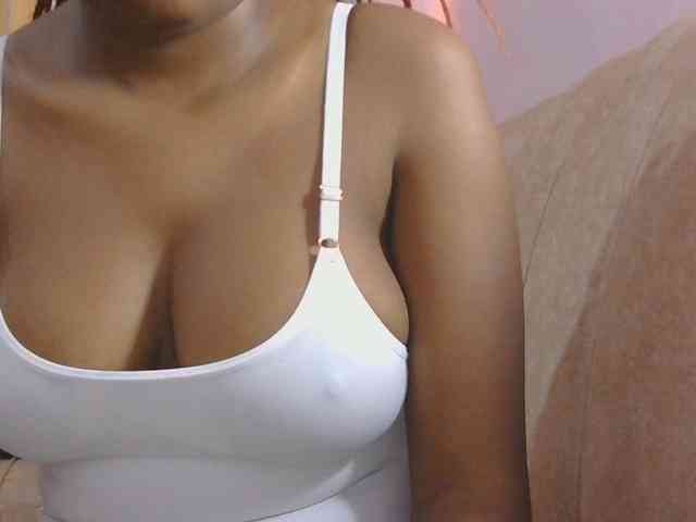 naughtygirll