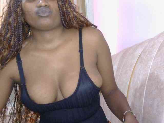 naughtygirll