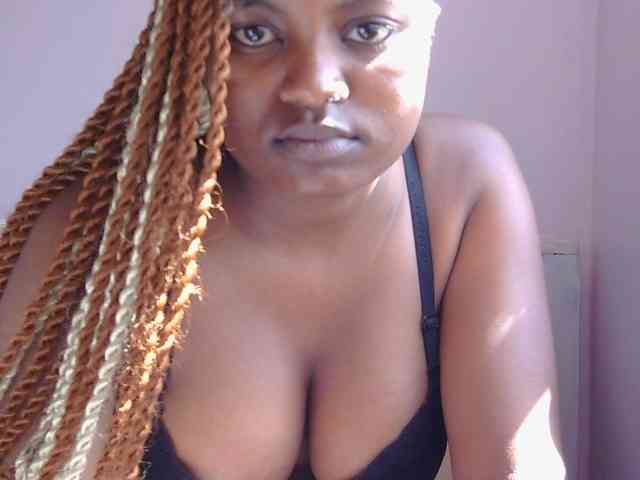 naughtygirll