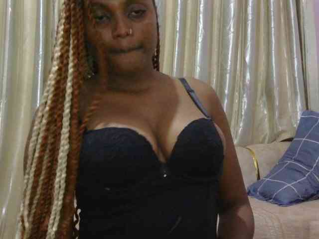 naughtygirll