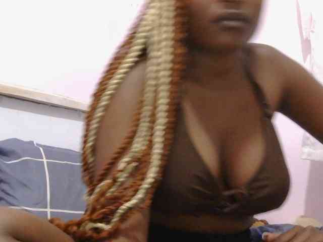 naughtygirll